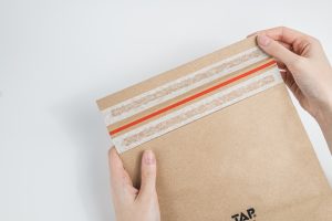 Can be used as return shipping + Breakaway strip for easy opening